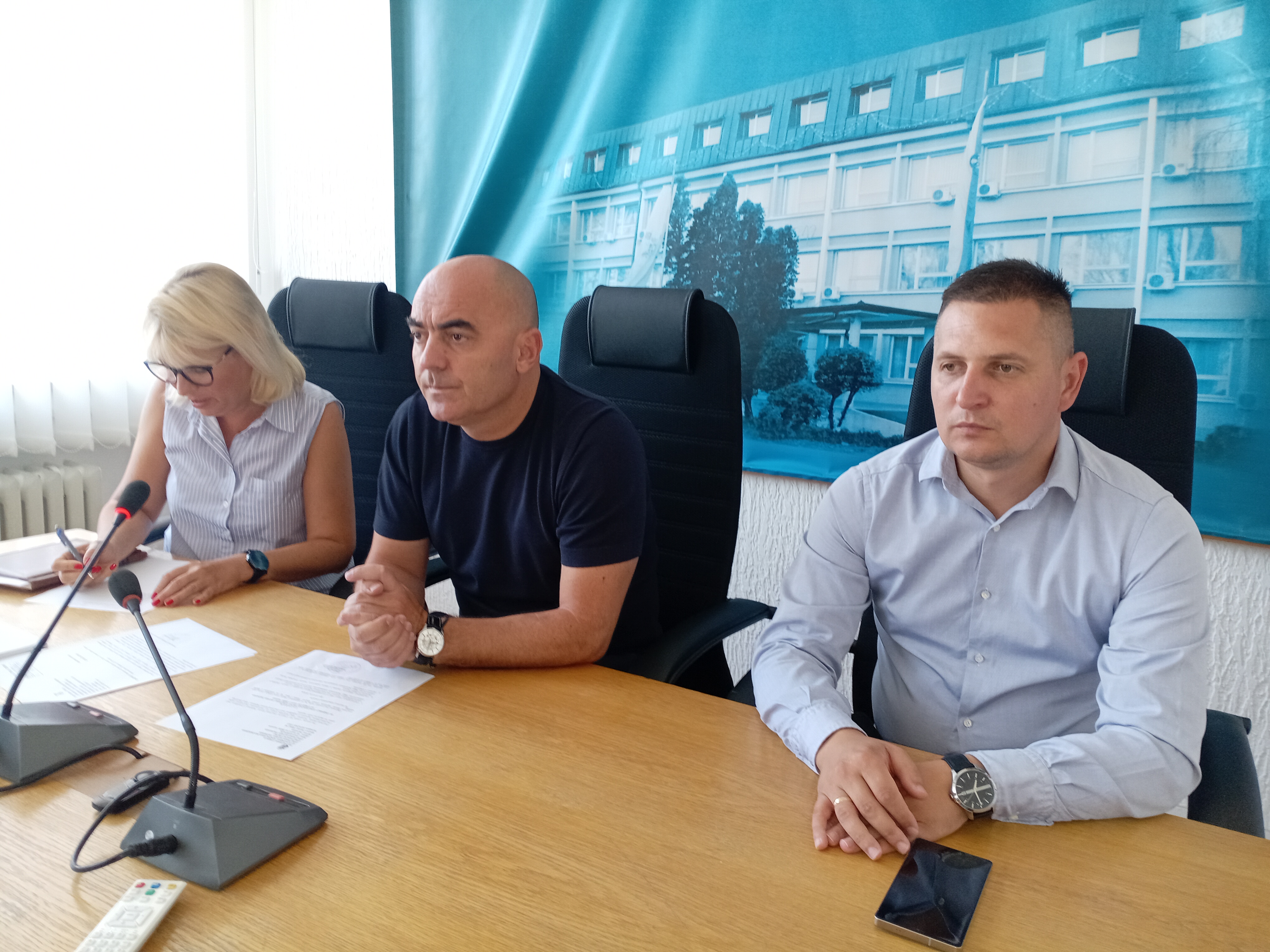 Слика са седнице Општинског већа